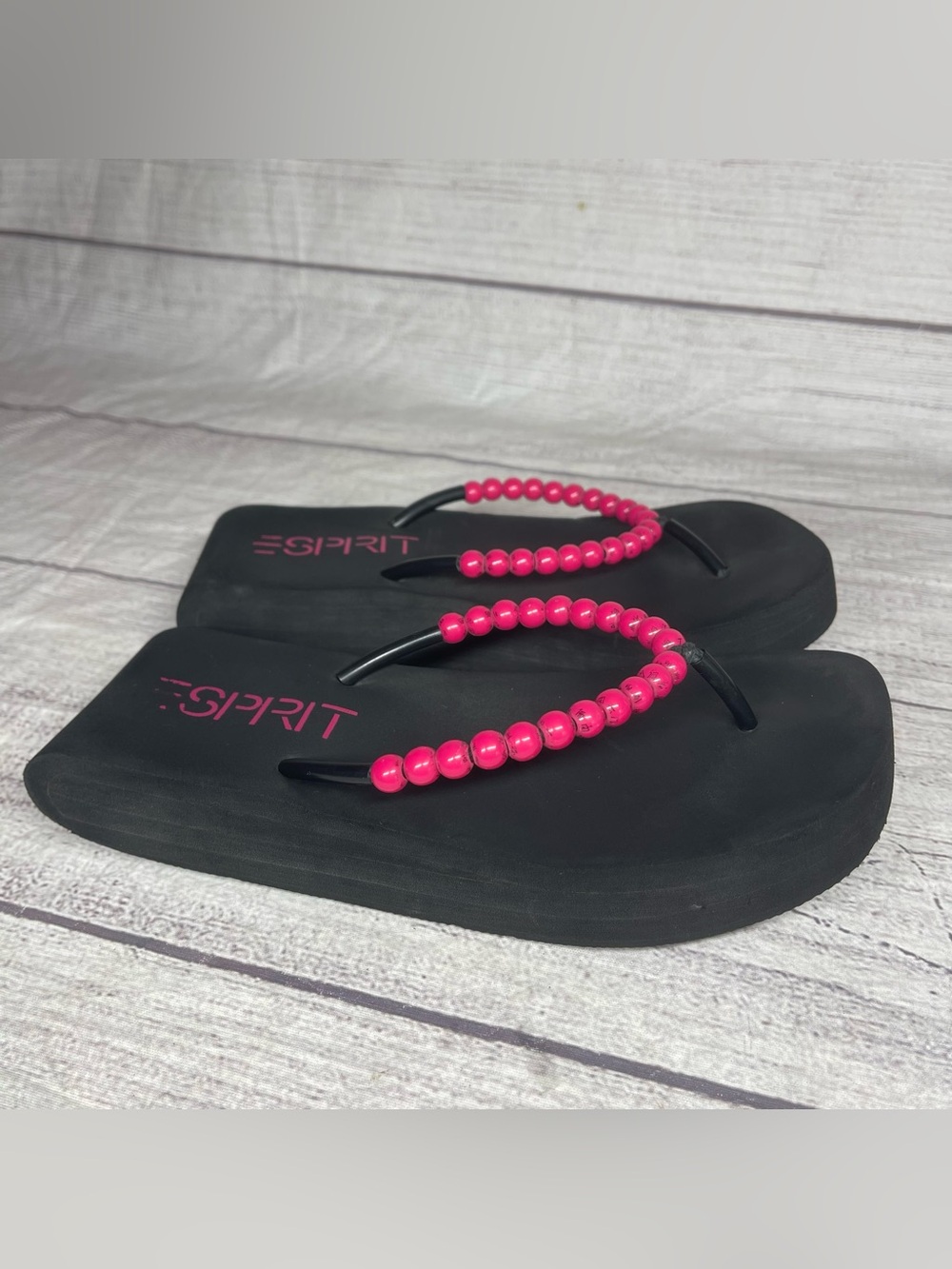 Esprit Women’s 6 Black Y2K Platform Flip-Flop Sandals